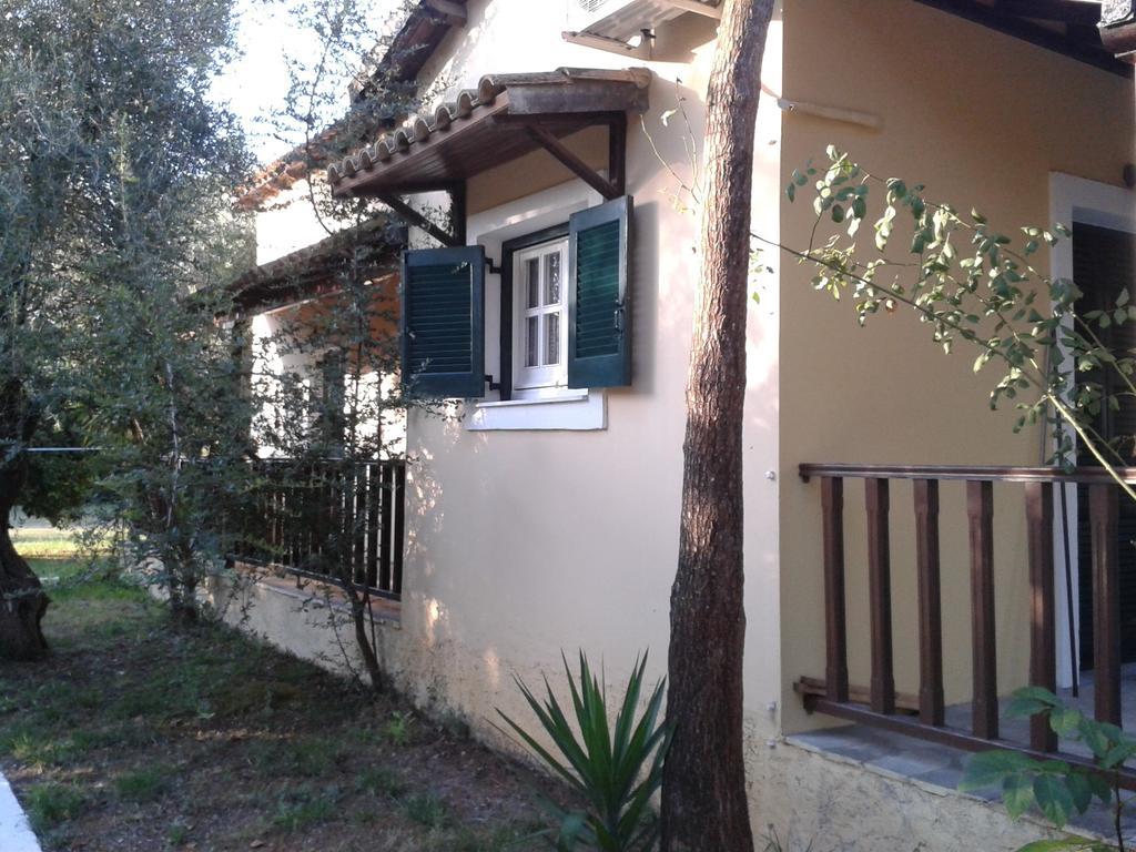 Villa Rododafni Roda  Luaran gambar