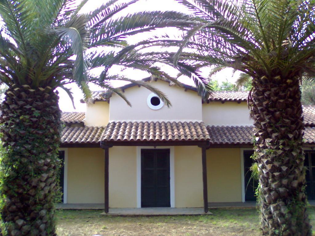 Villa Rododafni Roda  Luaran gambar